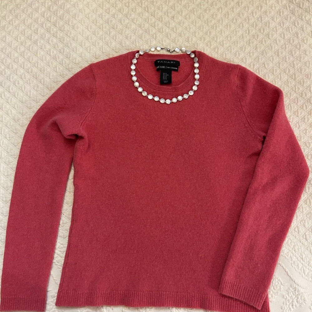 Tahari 100% Cashmere Sweater in Deep Rose